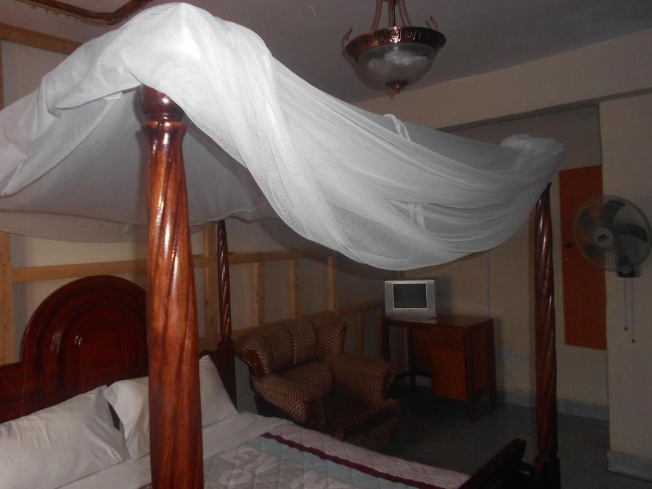 Riversand Hotel Kisumu Luaran gambar