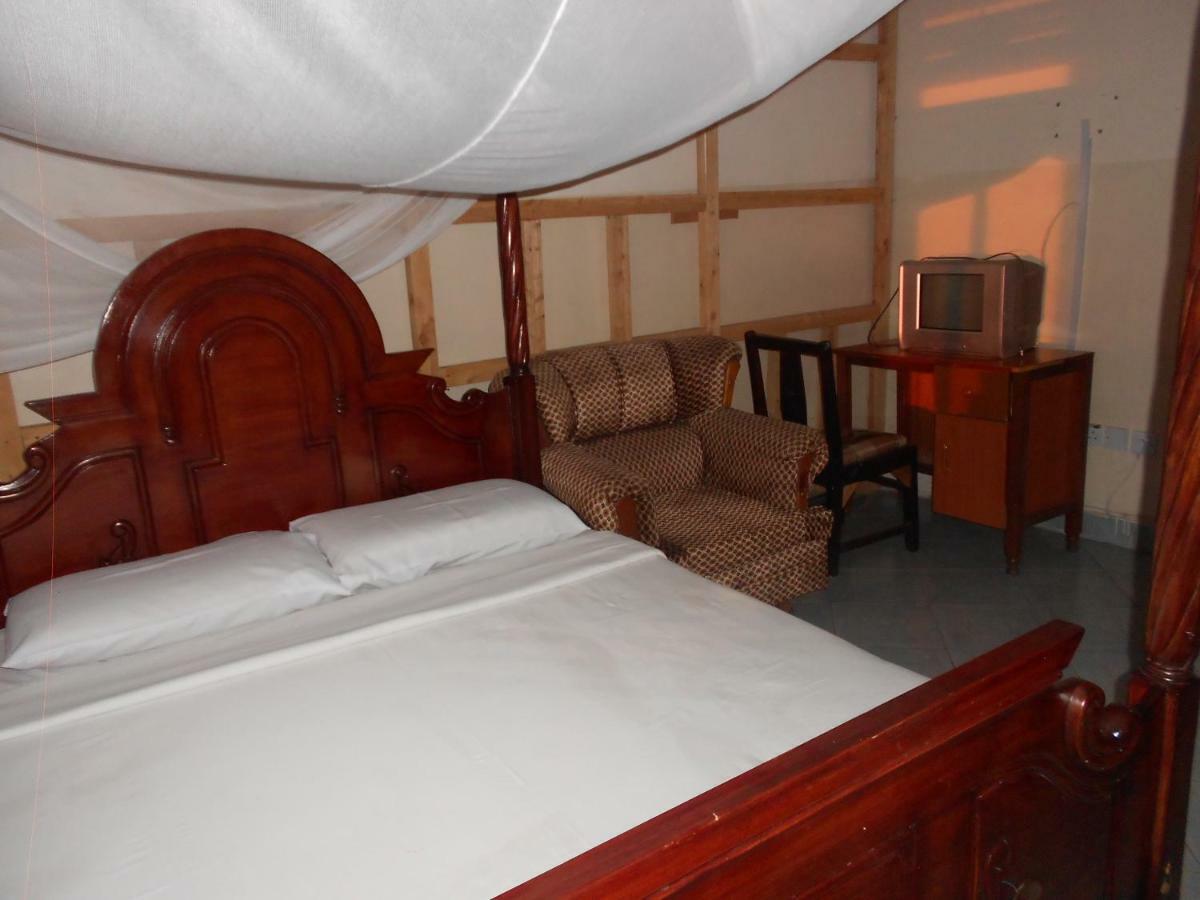 Riversand Hotel Kisumu Luaran gambar