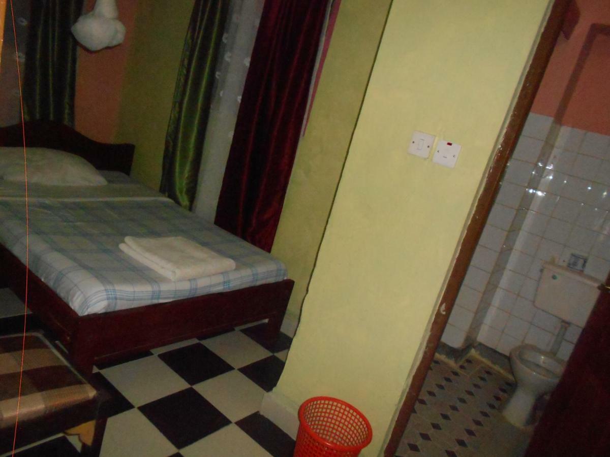 Riversand Hotel Kisumu Luaran gambar