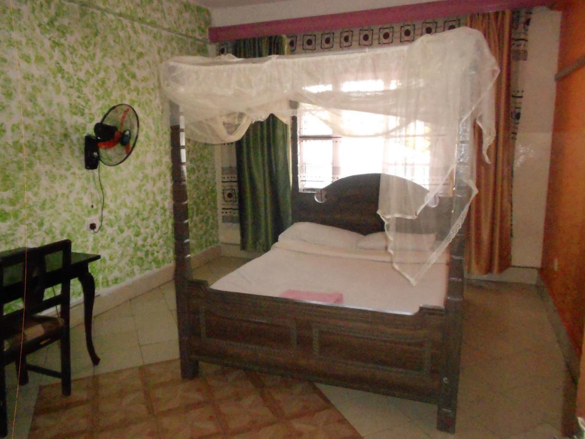 Riversand Hotel Kisumu Luaran gambar